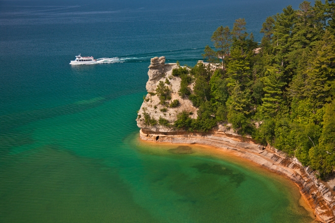 Image of "Miners Castle," a major landmark of the Pictured Rocks National Lakeshore. Photo provided courtesy of http://www.picturedrocks.com/.